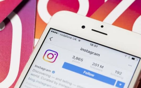 A Danger Free Method of Getting Instagram followers with Insfollowers App